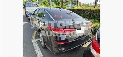 2018, BMW / B5, 130260 км., gas, 2000 куб.см.