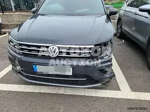 2020, Volkswagen / Tiguan, VIN: WVGZZZ5NZLW908463, 21161 км., diesel