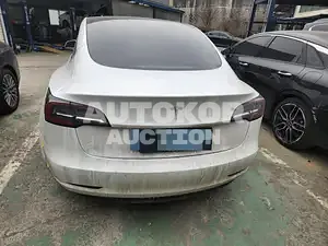 2020, Tesla / Model 3, VIN: 5YJ3E1EA6LF726523, electric