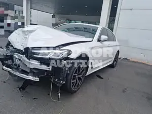 2020, BMW / 530, 23708 км., gas, 1998 куб.см.