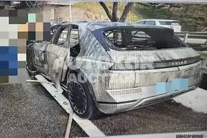 2022, Hyundai / Ioniq, 30000 км., electric