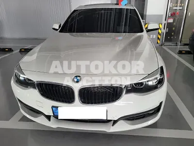 2020, BMW / 320, VIN: WBA8T310XLBX94327, 26204 км., diesel