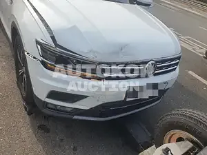 2018, Volkswagen / Tiguan, VIN: WVGZZZ5NZJW916149, 48000 км., diesel, 2000 куб.см.
