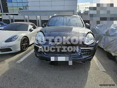 2015, Porsche / Cayenne, 73711 км., diesel