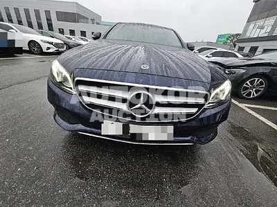 2018, Mercedes-Benz / E 220, 89299 км., diesel, 1950 куб.см.