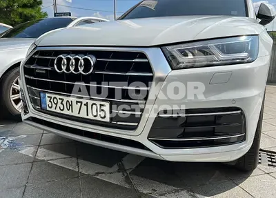 2020, Audi / Q5, VIN: WAUZZZFY3L2063842, 21704 км., gas