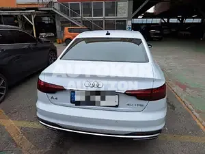 2021, Audi / A4, 42915 км., gas