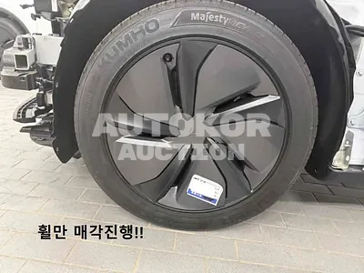 2026, Tesla / Model Y, VIN: LRWYGCFJ0TC615406, unknown