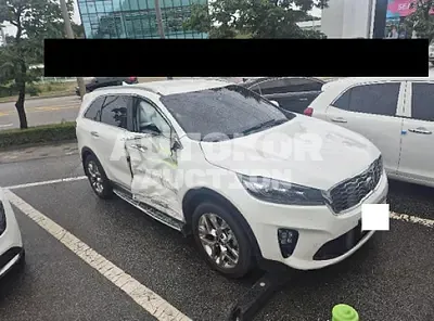 2020, Kia / Sorento, VIN: KNAPH81BBLA590951, 88819 км., diesel