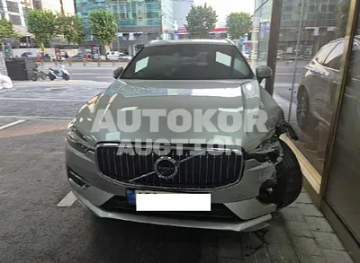 2021, Volvo / XC60, 50000 км., gas