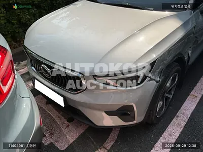 2023, Volvo / XC40, VIN: YV1XZK926R2285514, 28235 км., hybrid, 1969 куб.см.