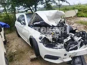 2019, BMW / 530, VIN: WBAJD3105KB317771, gas