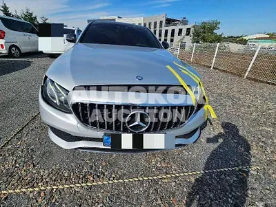 2017, Mercedes-Benz / E 200, unknown