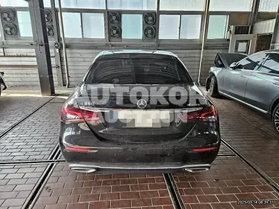 2021, Mercedes-Benz / E 350, 54016 км., gas