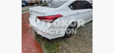 2017, Genesis / G80, 129853 км., gas, 3300 куб.см.