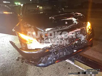 2016, Mercedes-Benz / E 300, 130000 км., gas