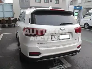 2018, Kia / Sorento, VIN: KNAPS81ABJA444721, diesel