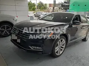 2018, Volkswagen / Passat, unknown