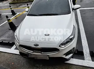 2021, BMW / Z1, 39876 км., gas, 1598 куб.см.