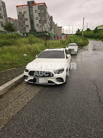 2023, Mercedes-Benz / E 250, gas