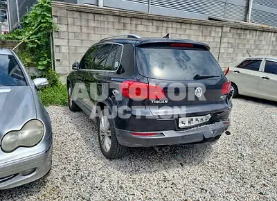 2016, Volkswagen / Tiguan, VIN: WVGZZZ5NZGW048053, 129012 км., diesel