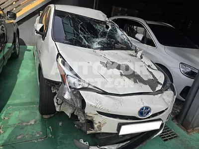 2018, Toyota / Prius, VIN: JTDKBRFU3J3072747, 72795 км., hybrid, 1798 куб.см.