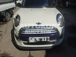 2015, MINI / Cooper, 220000 км., diesel, 1496 куб.см.