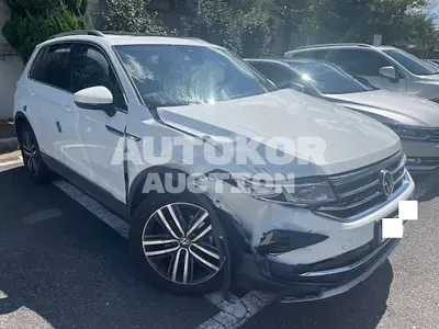 2022, Volkswagen / Tiguan, VIN: WVGZZZ5NZNW505812, 30272 км., diesel, 2000 куб.см.