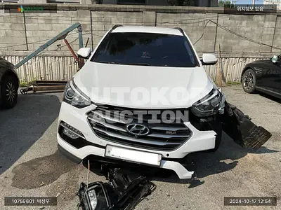 2017, Hyundai / Santa FE, VIN: KMHSW81UBJU775403, diesel