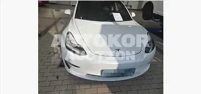 2020, Tesla / Model 3, 99846 км., electric