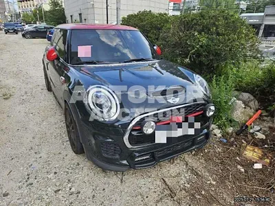 2015, MINI / John Cooper Works, 153000 км., gas