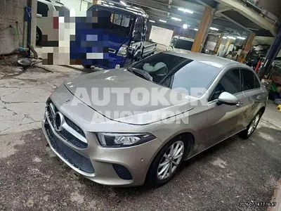 2020, Mercedes-Benz / a220, 93011 км., gas