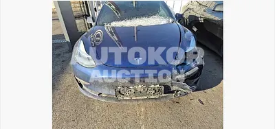 2020, Tesla / Model 3, 355000 км., electric, 225 куб.см.