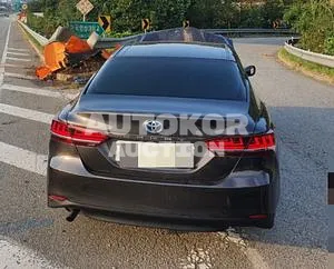 2019, Toyota / Camry, VIN: JTNB21HK2K3031732, hybrid