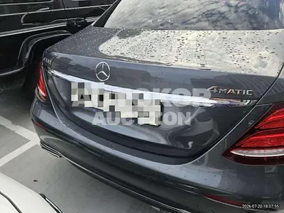 2017, Mercedes-Benz / e300, 114923 км., gas
