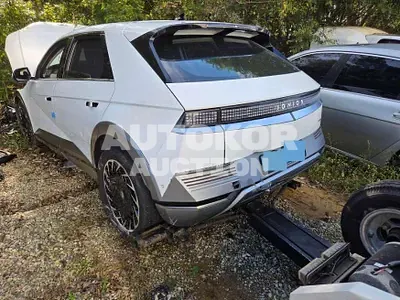 2022, Hyundai / Ioniq, 105800 км., electric