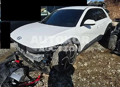 2024, Hyundai / Ioniq, 14753 км., electric