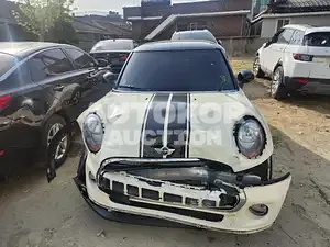 2016, MINI / Cooper, VIN: WMWXP5101G2A92773, 50000 км., gas, 1499 куб.см.