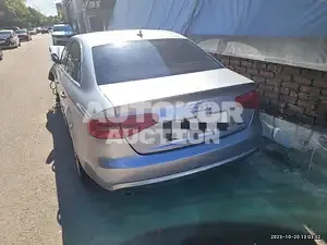 2015, Audi / A4, VIN: WAUZZZ8K3FA069871, 165000 км., diesel