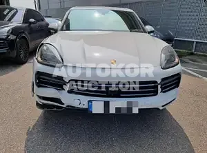 2020, Porsche / Cayenne, 100000 км., hybrid, 2995 куб.см.