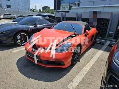 2022, Porsche / Boxster, 13552 км., gas