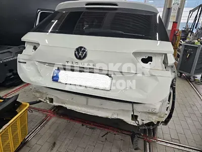 2023, Volkswagen / Tiguan Allspace, VIN: WVGZZZ5N5PM003979, 19860 км., gas