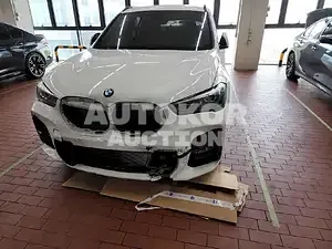 2022, BMW / 120, 32737 км., gas, 1998 куб.см.