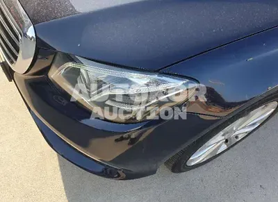 2016, Mercedes-Benz / E 300, unknown