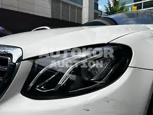 2018, Mercedes-Benz / E 200, unknown