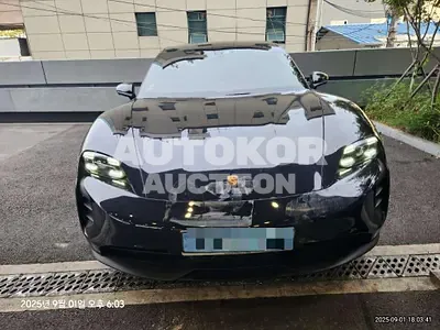 2022, Porsche / Taycan, electric