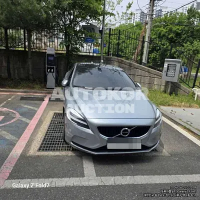 2018, Volvo / V40, 219689 км., diesel