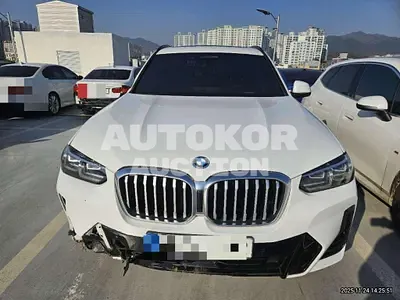 2022, BMW / 330, 84772 км., hybrid
