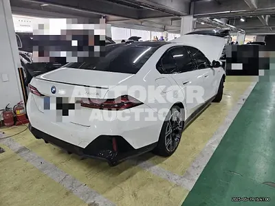 2024, BMW / 530, hybrid