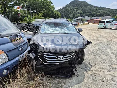 2015, Hyundai / Santa FE, VIN: KMHSW81UBFU486210, 291562 км., diesel, 1995 куб.см.